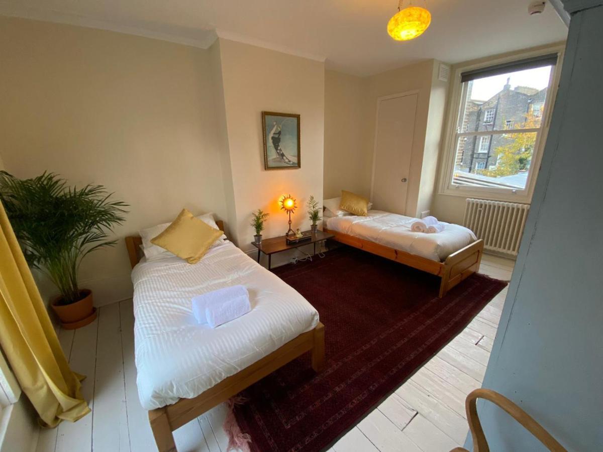 Camden Town Accomodation 런던 외부 사진